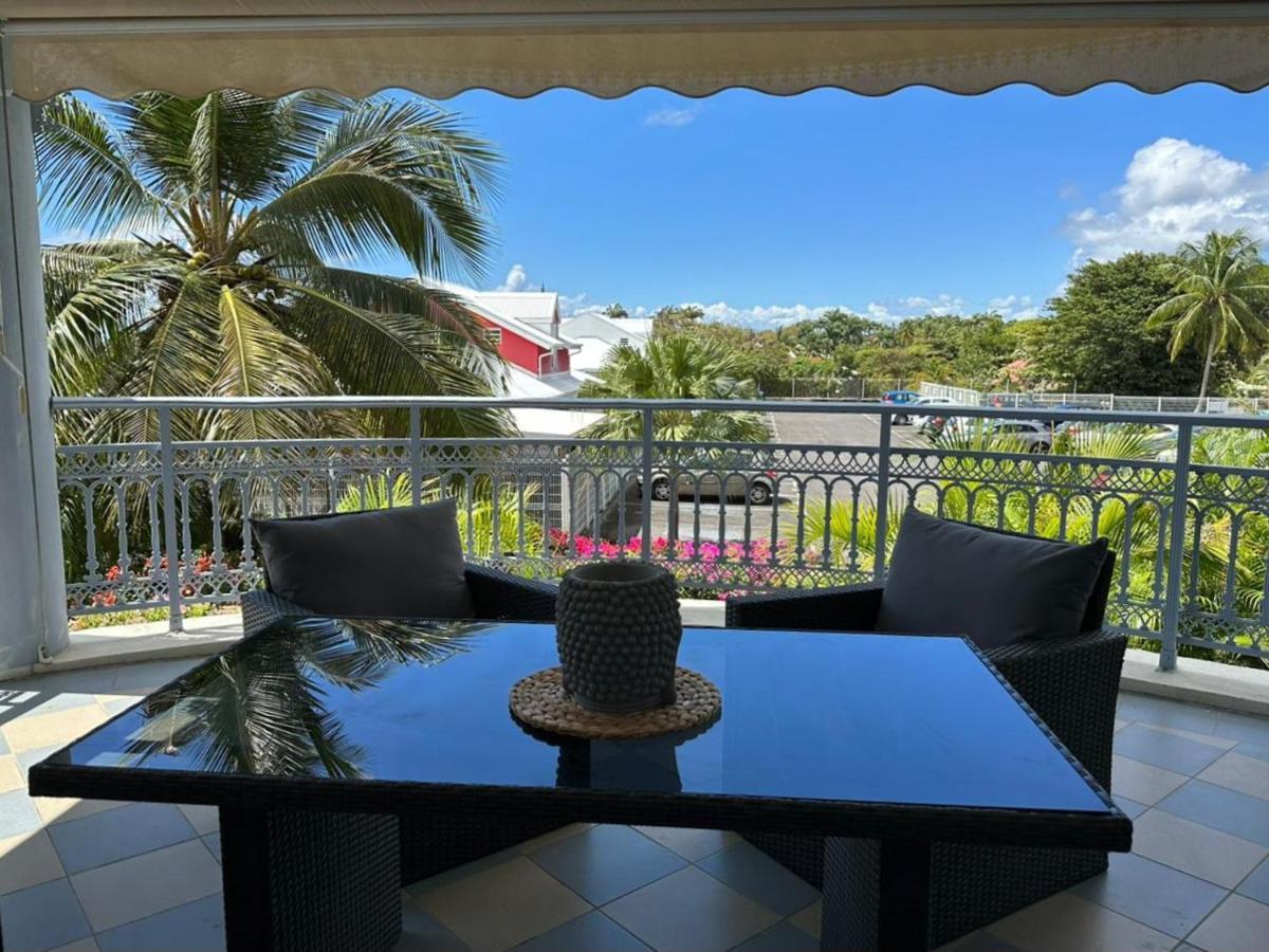 Grand Studio Zen Idealement Situe A Saint-Francois Avec Piscine Et Terrasse Extérieur photo
